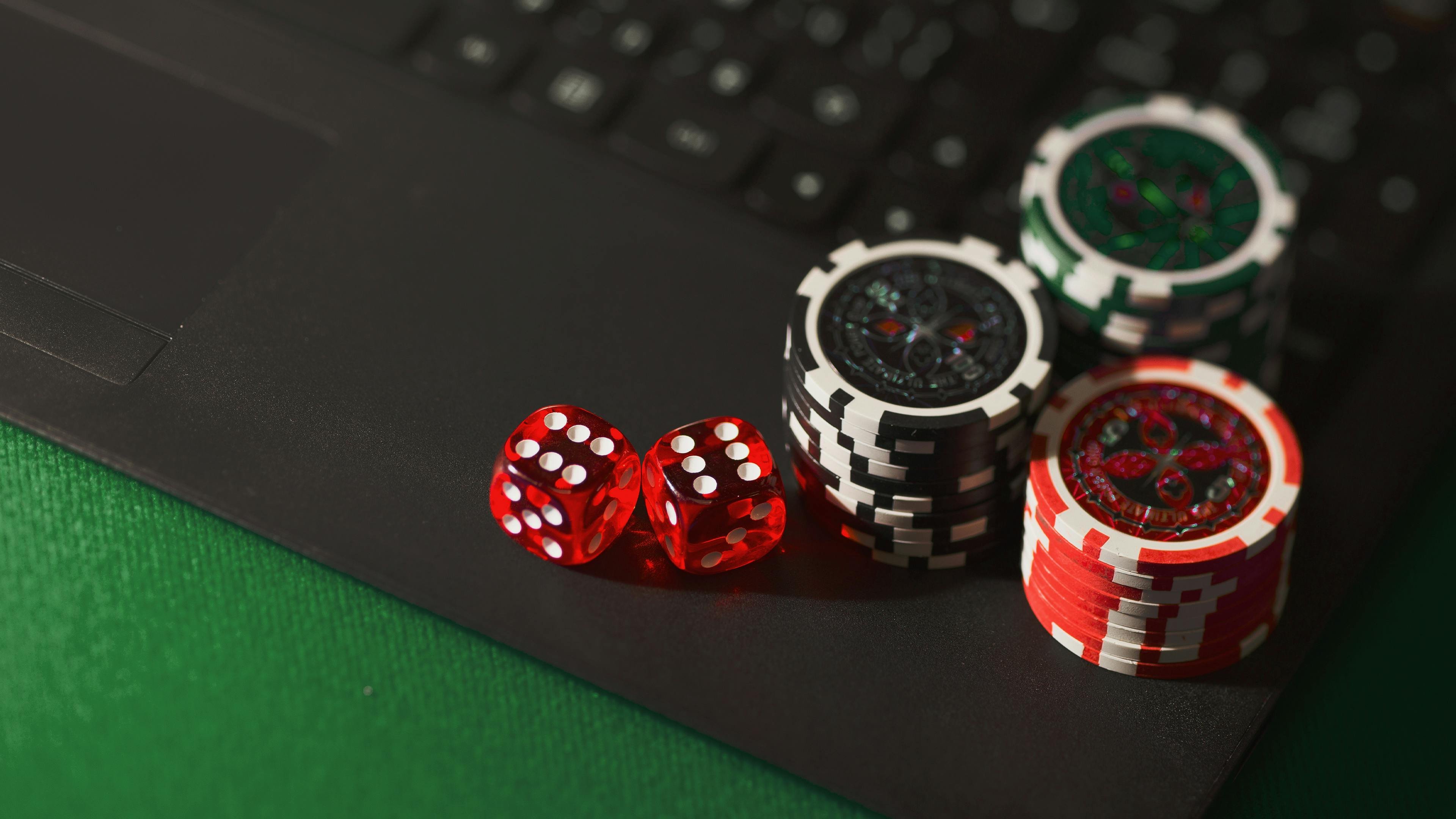 jl1 slots section showing mobile slot games for Filipino players